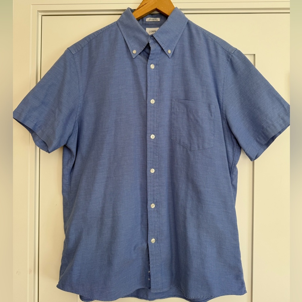 J. Crew Men's Short-Sleeve Button-Down Shirt in Blue Size 15.5-16 Medium